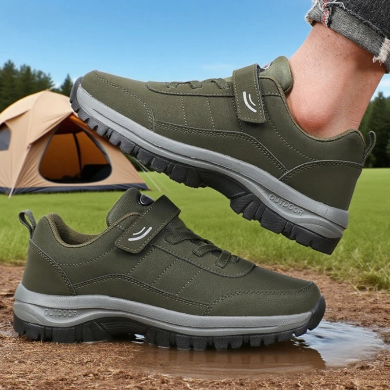 Men’s lightweight waterproof walking sneakers for everyday casual wear