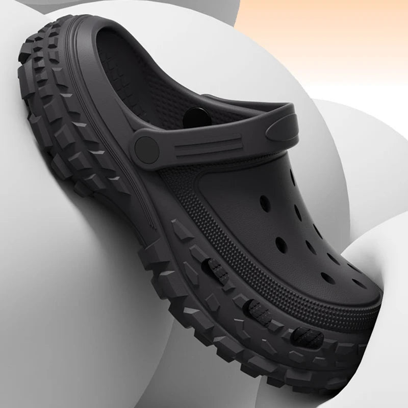 Women's lightweight platform beach sandals with durable non-slip outsole