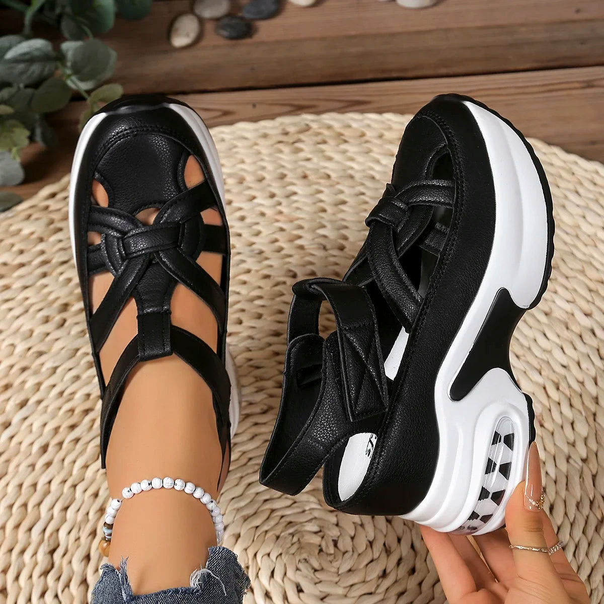 Trendy women’s wedge sandals with elevated sole and secure fit straps