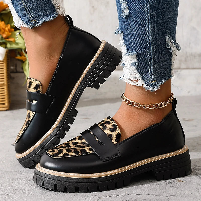 Women’s casual leopard loafers for trendy street style and daily outfits