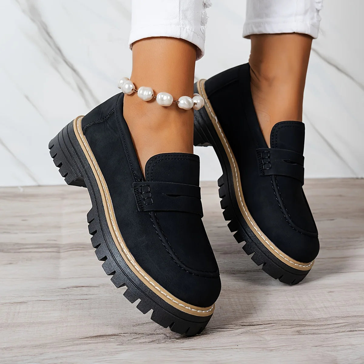 Elegant women’s vintage loafers for smart casual and everyday wear