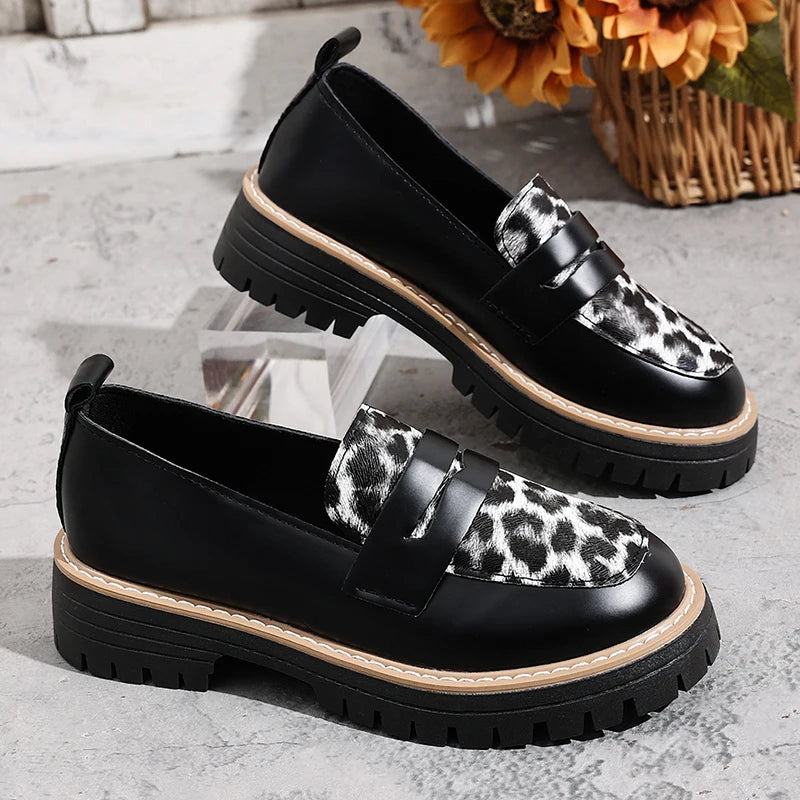 Women’s fashion slip-on loafers with bold leopard pattern and comfort sole