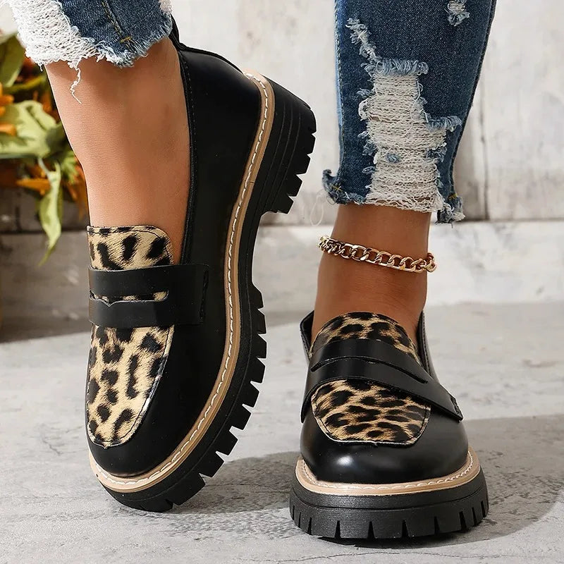 Women’s stylish animal print shoes designed for daily walking and fashion wear